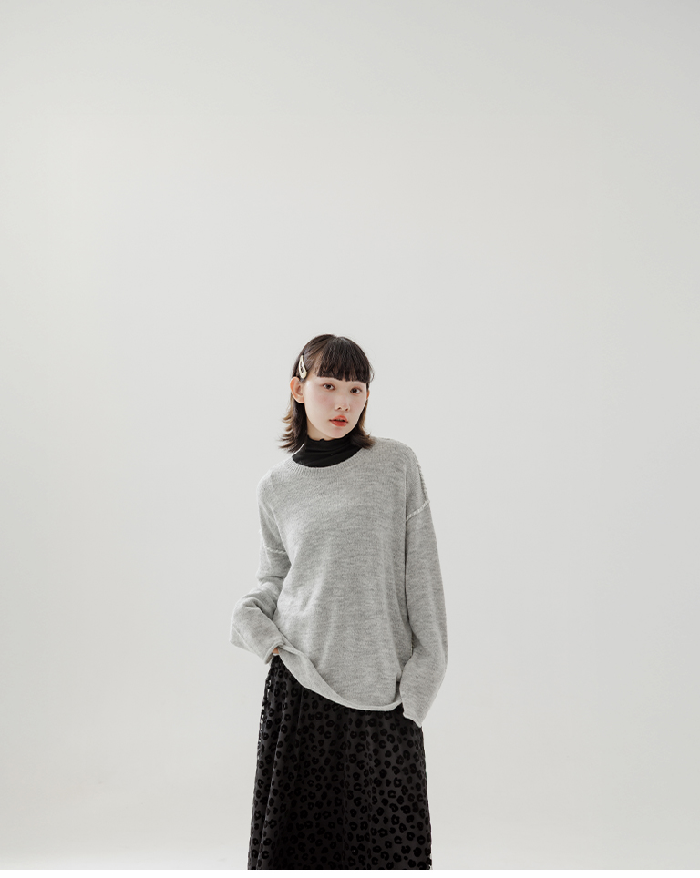 ハンドステッチワイドニット 2色展開