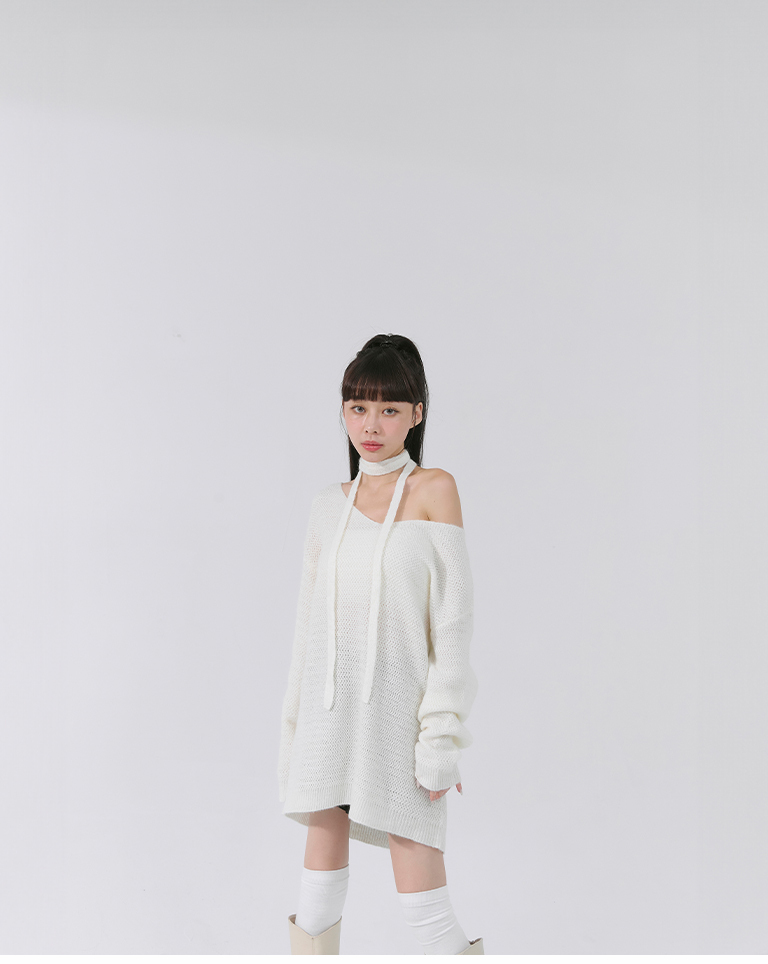 Vネックニットトップス 3色展開