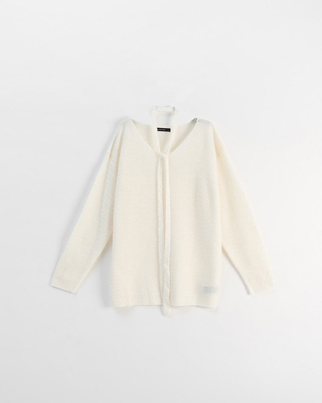 Vネックニットトップス 3色展開