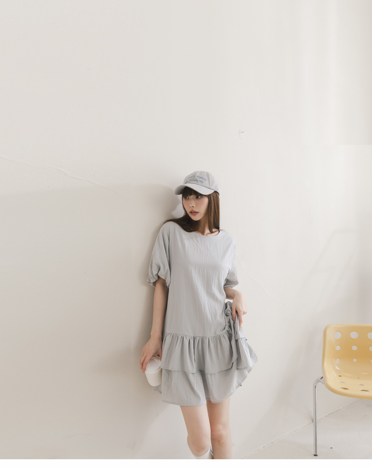 パフスリーブフリルミニワンピ 2色展開