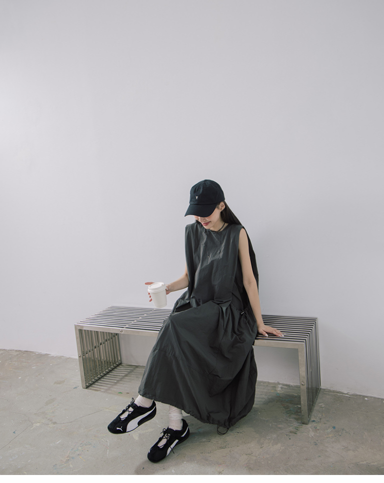 ノースリーブバルーンワンピース 2色展開
