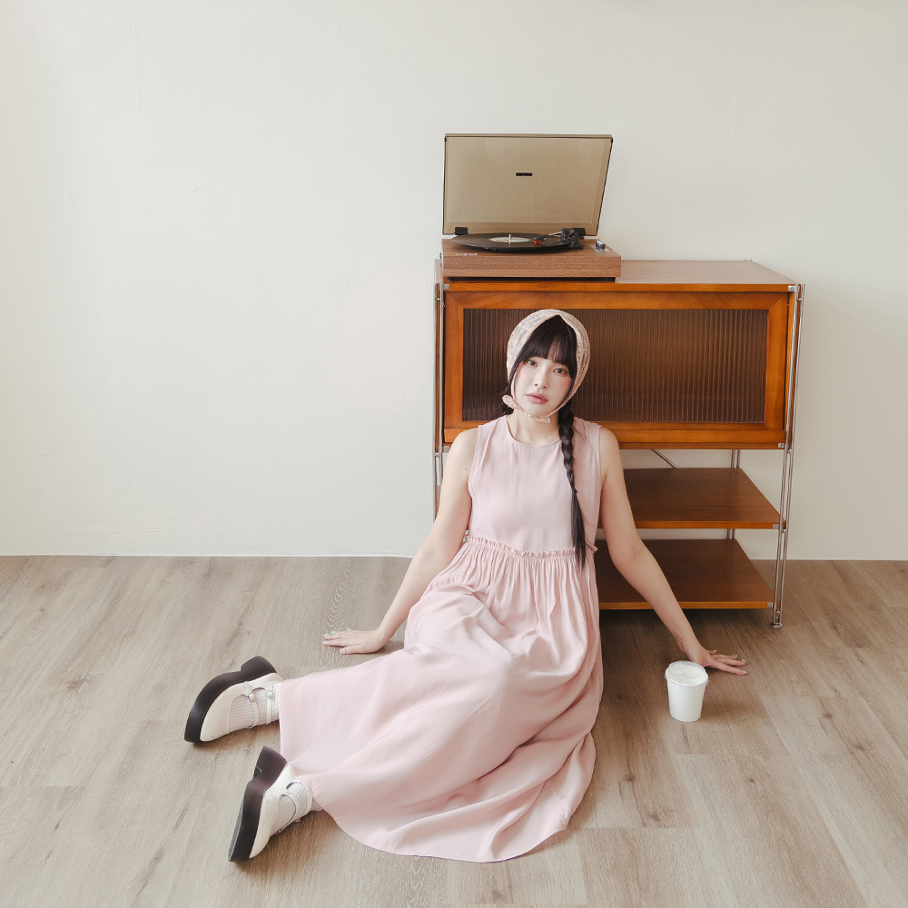 フリルワンピース 2色展開