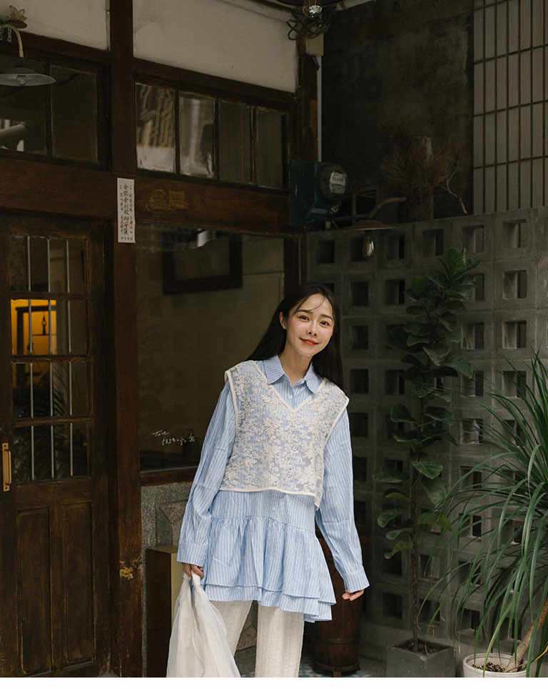 ストライプフリルティアードワンピース