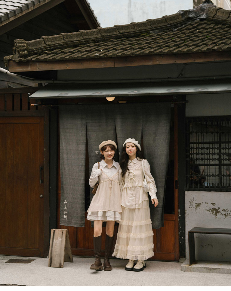 ストライプフリルティアードワンピース