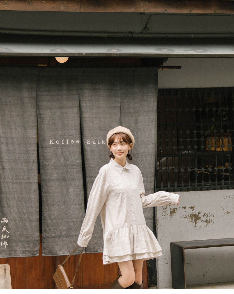 ストライプフリルティアードワンピース