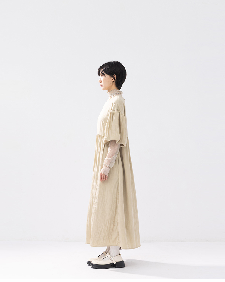 バルーンスリーブワンピース 2色展開