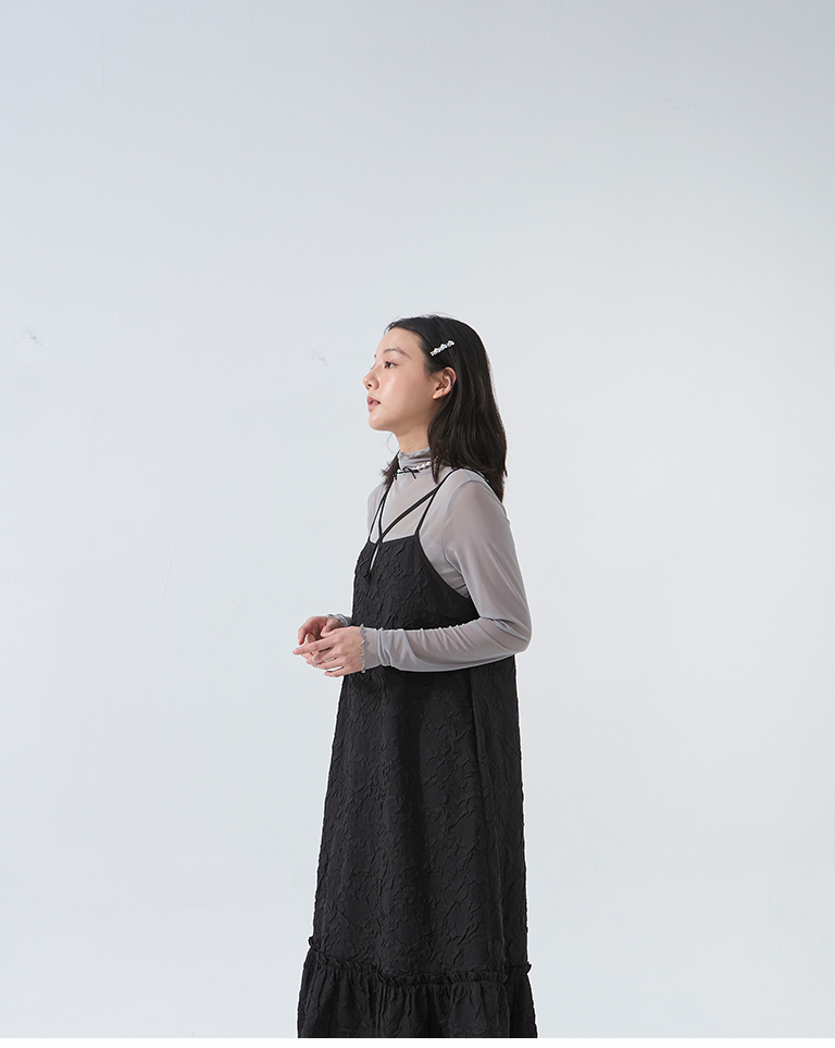 立体ジャカードキャミワンピース　2色展開