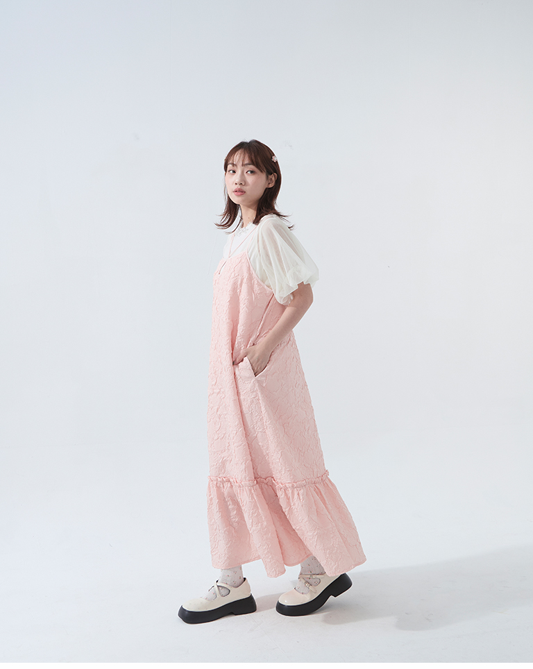 立体ジャカードキャミワンピース　2色展開