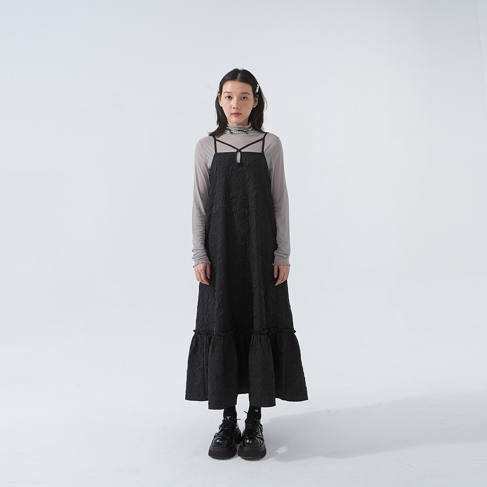 立体ジャカードキャミワンピース　2色展開