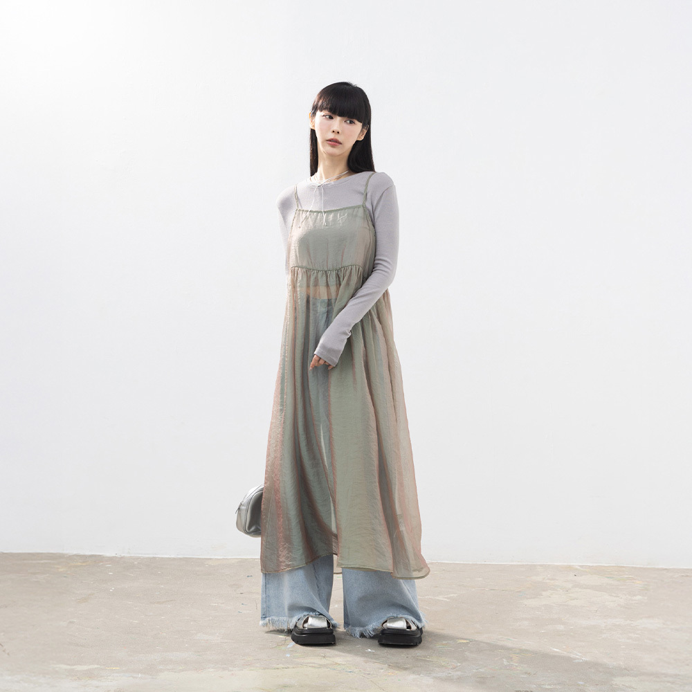 微光沢シアーキャミワンピース 2色展開