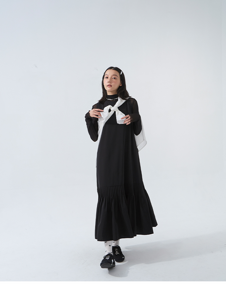 裾フレアノースリーブワンピース 2色展開