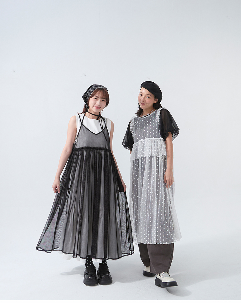 裾フレアノースリーブワンピース 2色展開