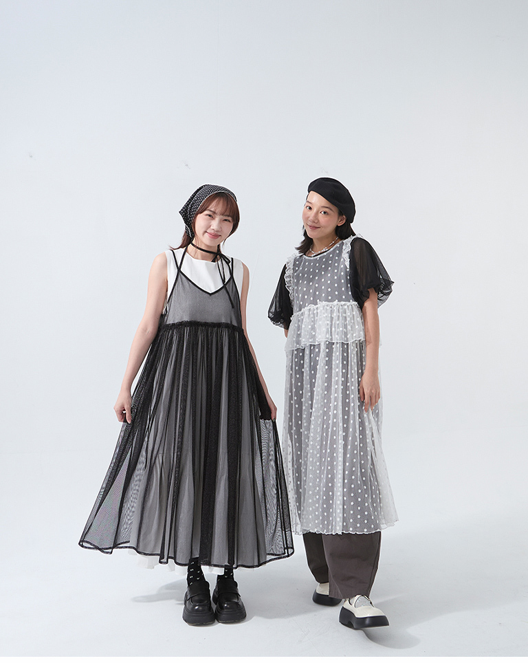 裾フレアノースリーブワンピース 2色展開