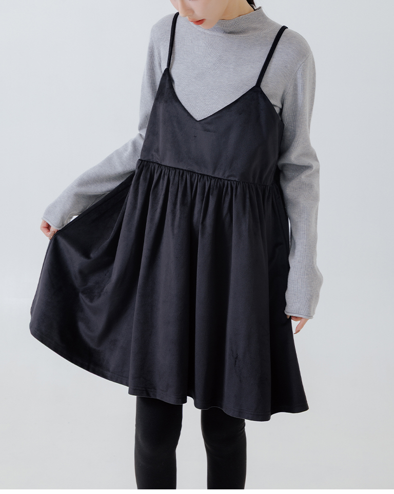 光沢ベルベットVネックキャミワンピース 2色展開