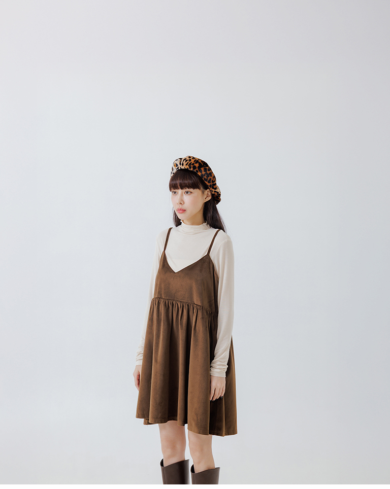 光沢ベルベットVネックキャミワンピース 2色展開