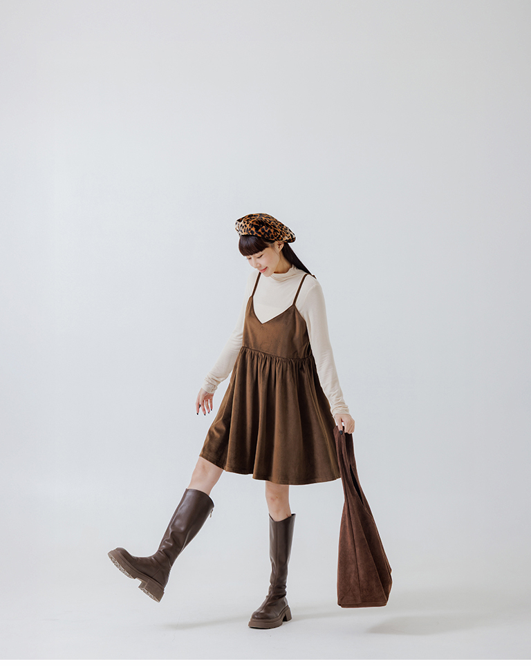 光沢ベルベットVネックキャミワンピース 2色展開