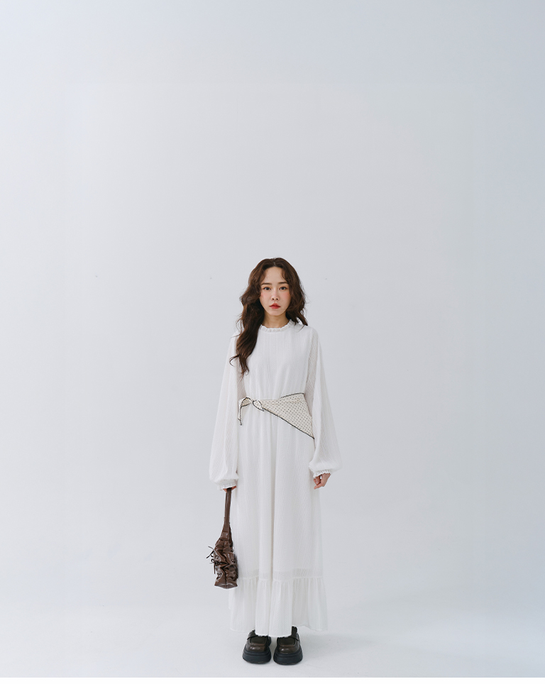 立ち襟ジャカードワンピース