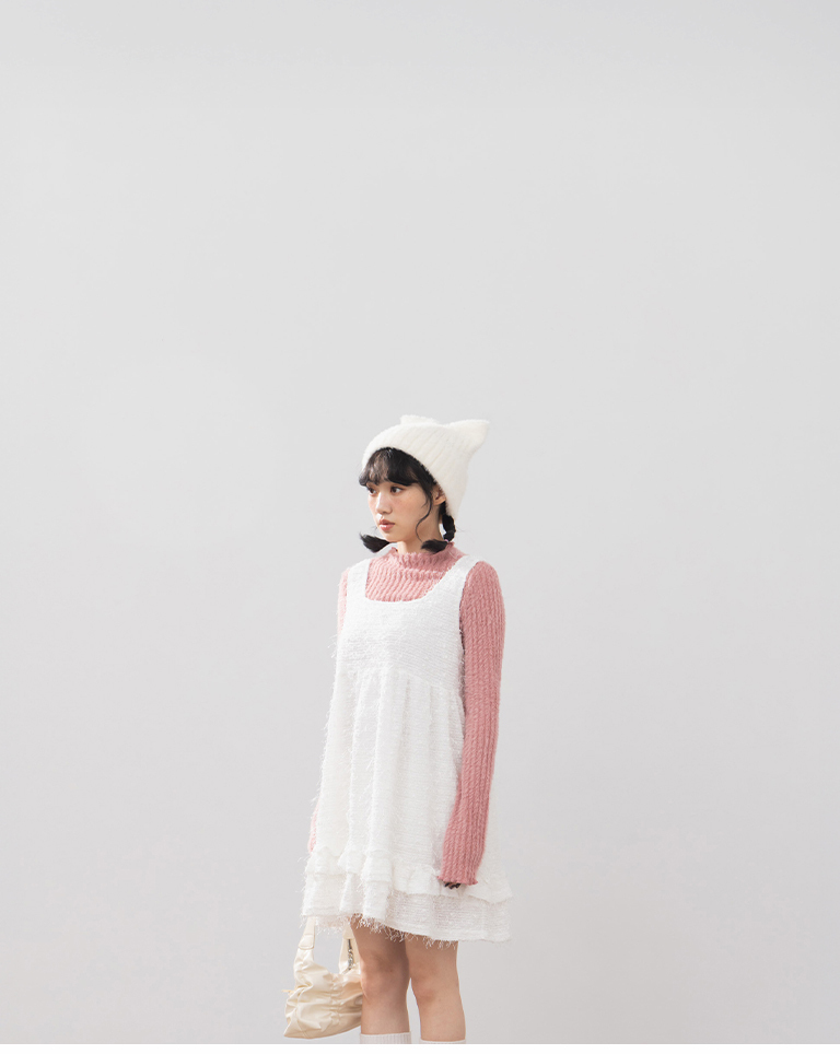 冬8未入荷---フェザーラメミニワンピース 2色展開