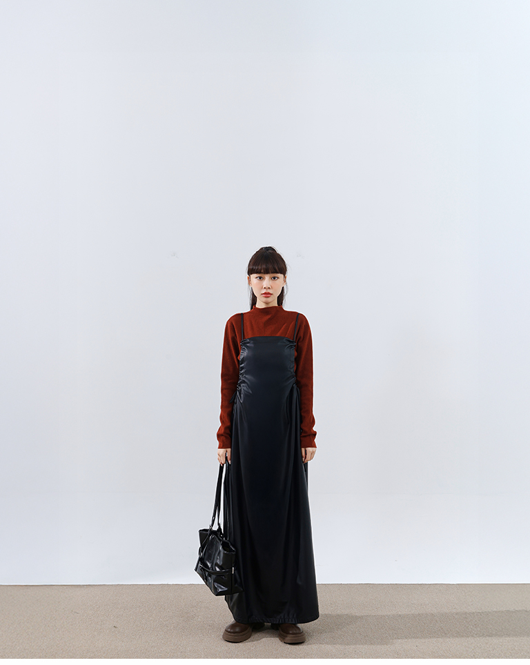 サイドギャザー キャミワンピース レザ  2色展開