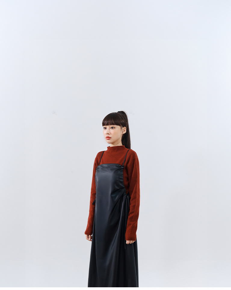 サイドギャザー キャミワンピース レザ  2色展開