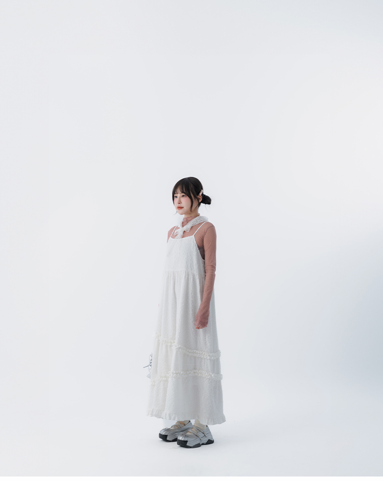 立体ジャカードフリルワンピ 3色展開