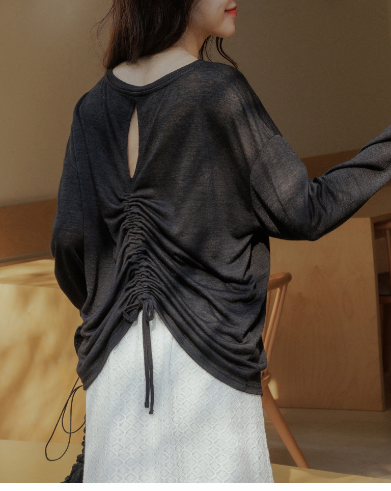 バックレースアップトップス 二色展開