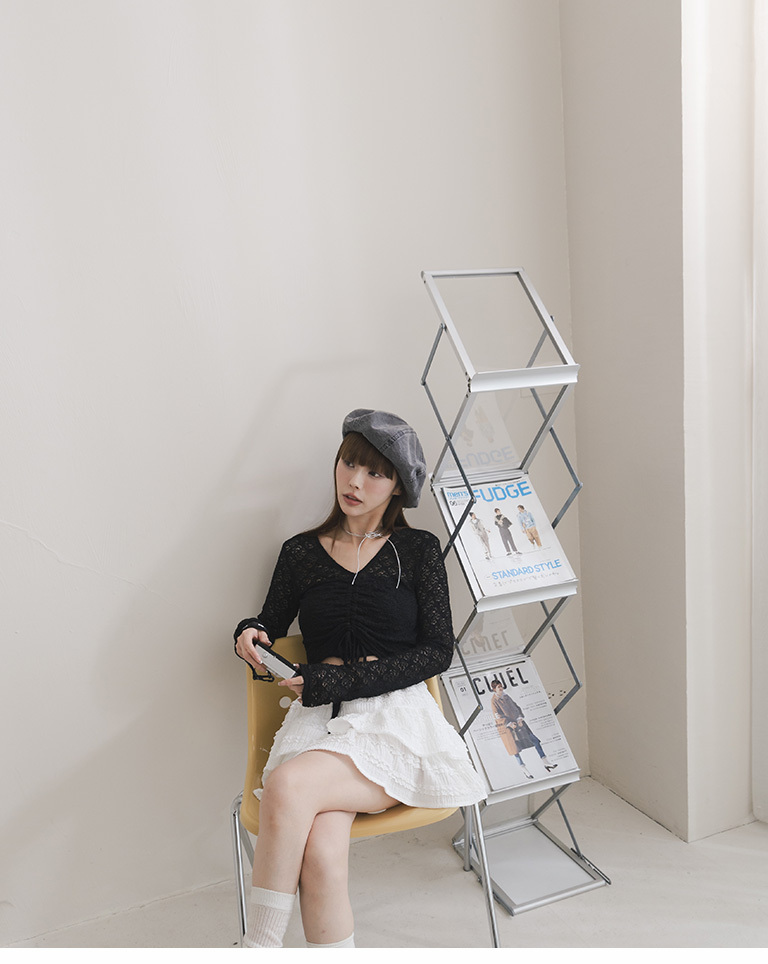レースシアートップス 2色展開