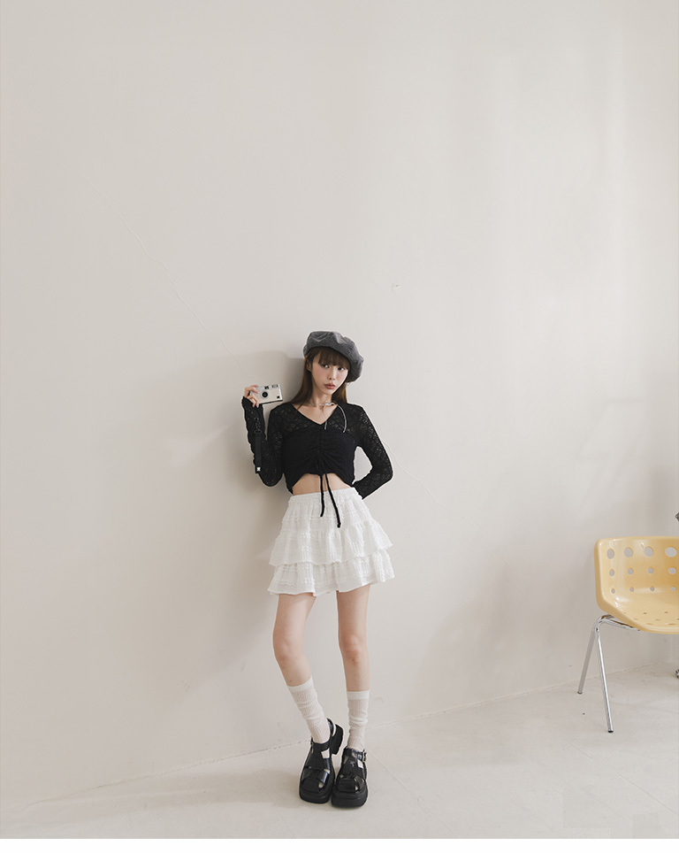 レースシアートップス 2色展開