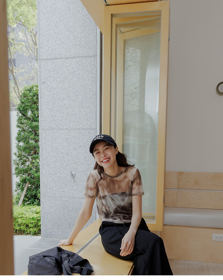 ニュアンスシアートップス 二色展開