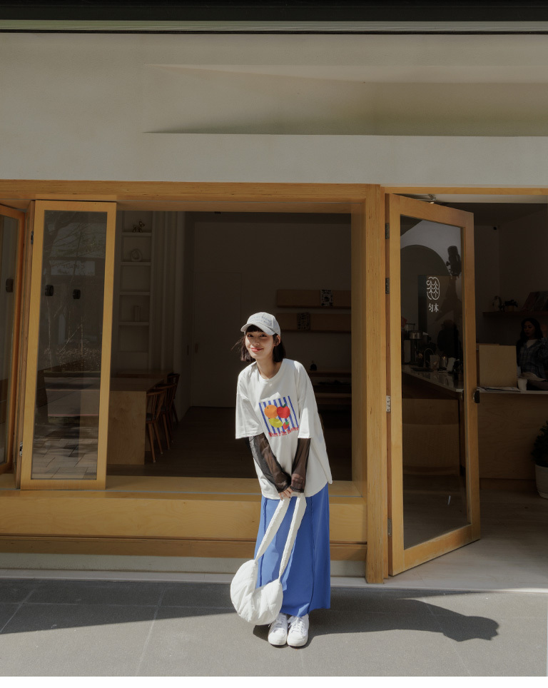 クルーネックオーバーシアートップス 三色展開 01098850