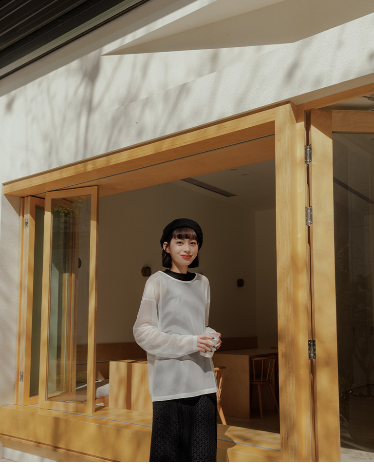 クルーネックオーバーシアートップス 三色展開 01098850