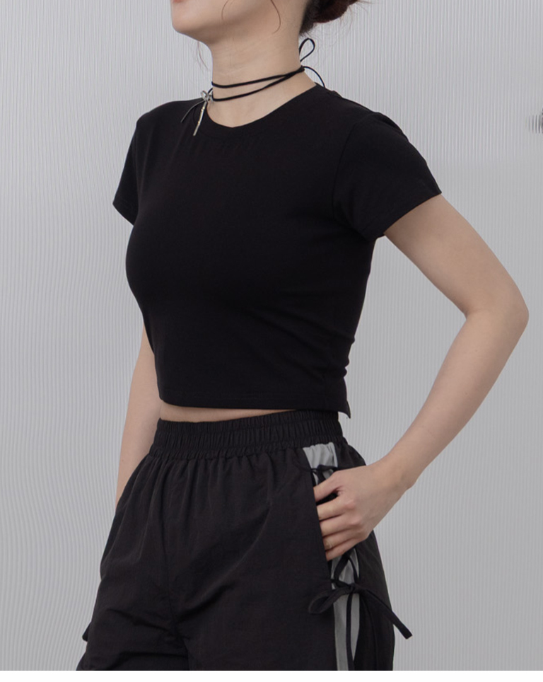 バックリボンカットアウトTシャツ 2色展開
