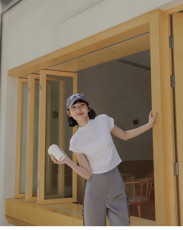 モックネック半袖カットソー 三色展開 01098970