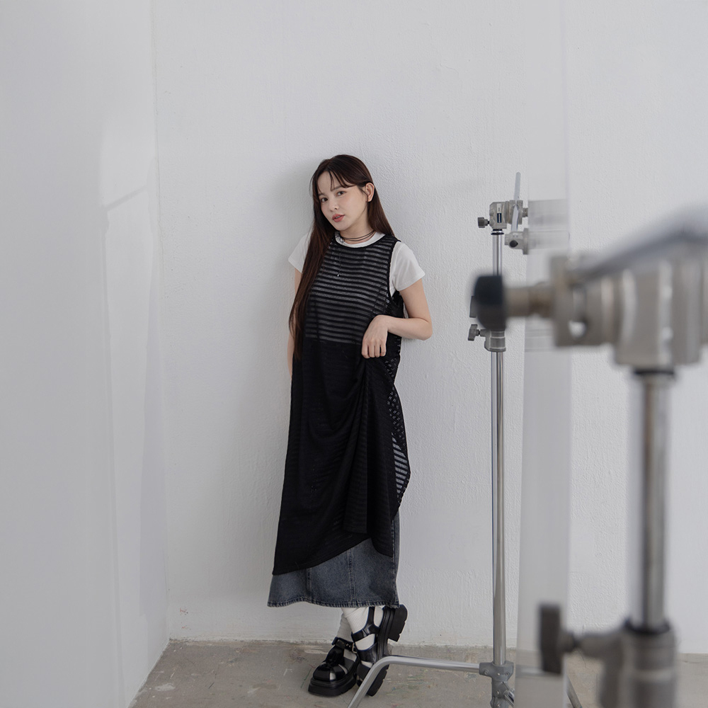 メッシュバックスリットロングベスト 2色展開
