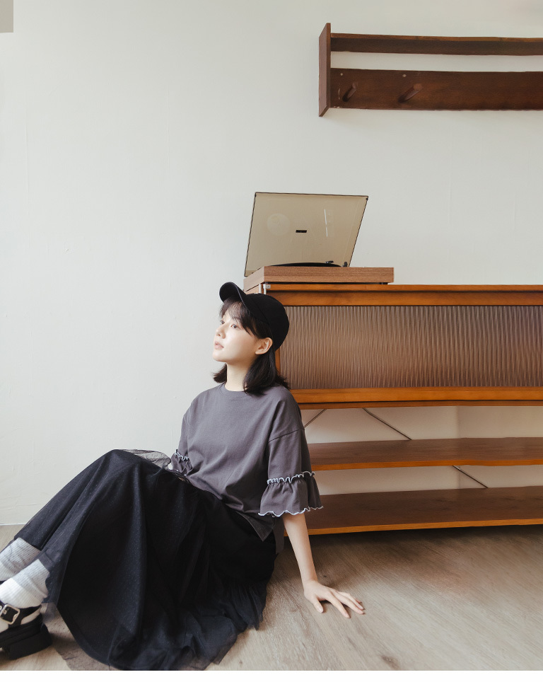 バイカラーフリルスリーブトップス 2色展開