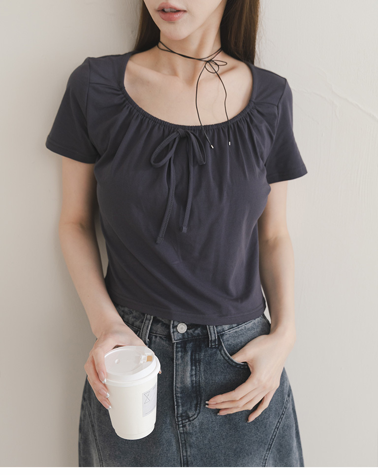 クルーネックリボン付き半袖カットソー 2色展開
