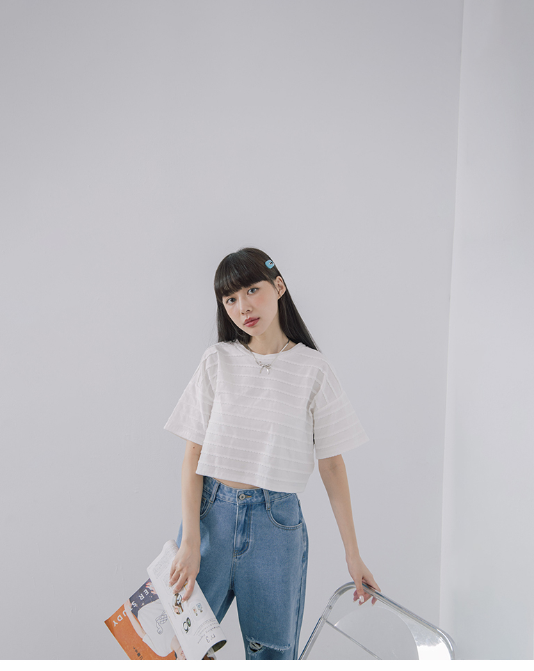 フリルクロップドTシャツ 2色展開