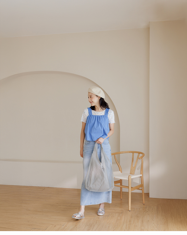 花柄シアー半袖トップス 2色展開