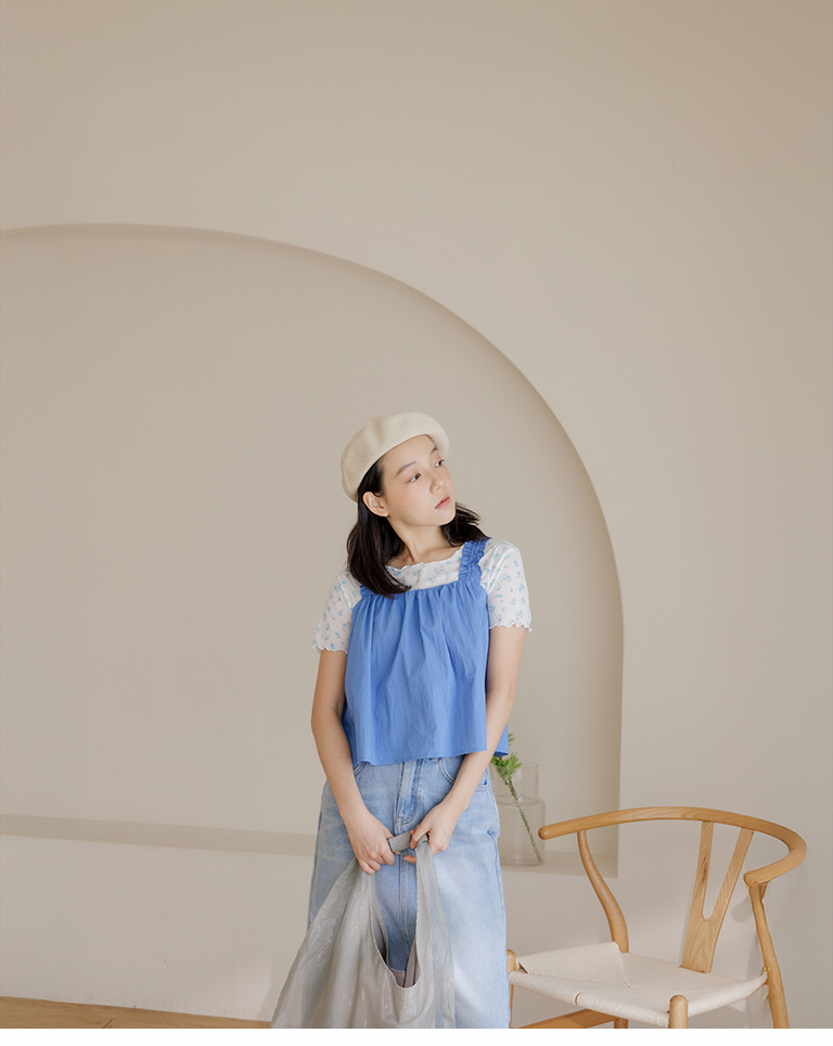 花柄シアー半袖トップス 2色展開