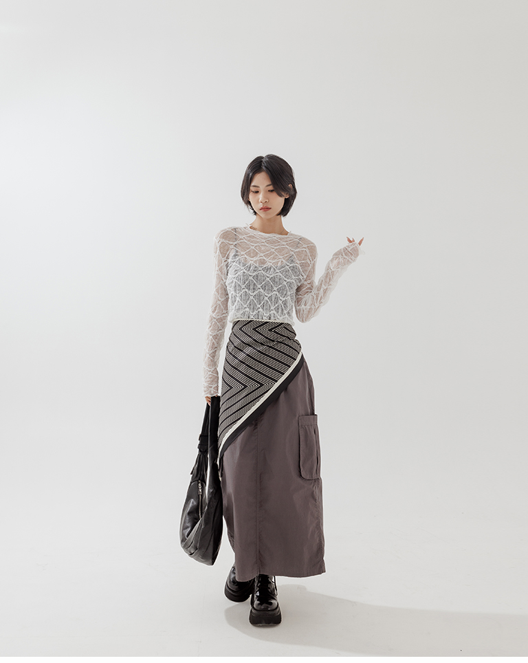 ダイヤ柄レース シアートップス 2色展開