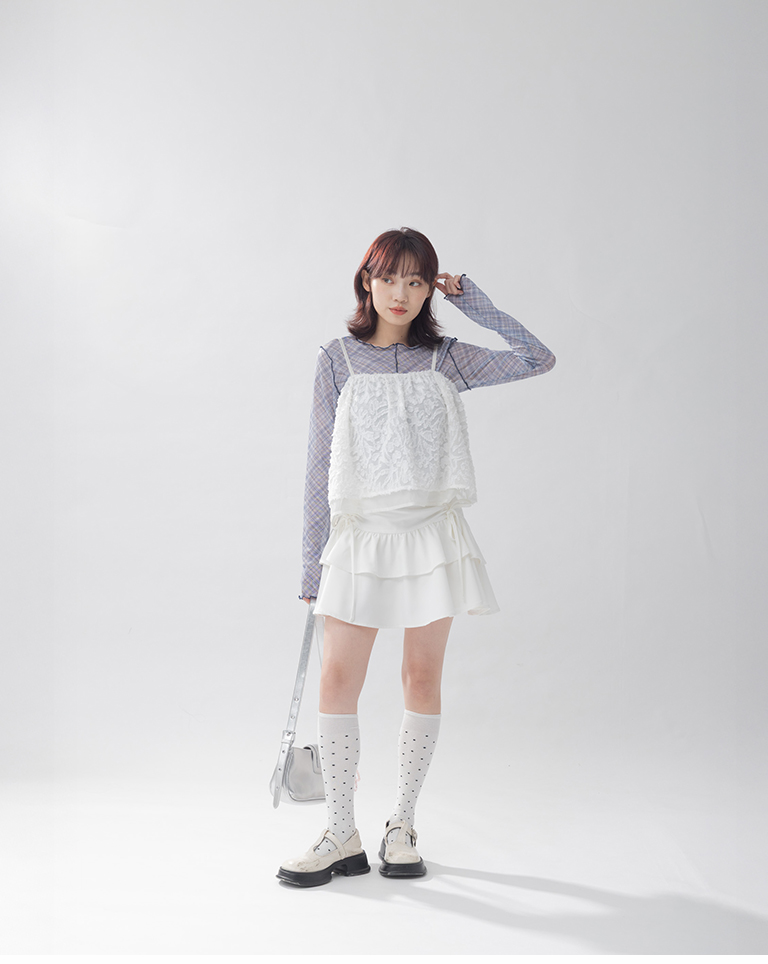 チェック柄フリル透けトップス　4色展開