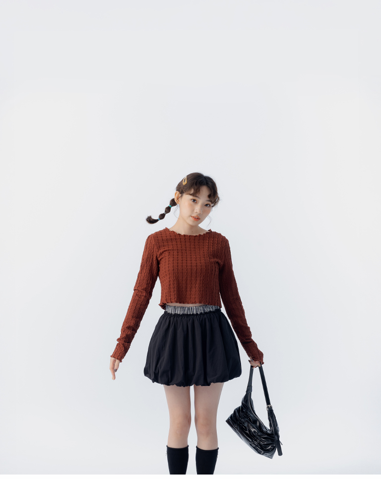 ウェーブリブフリルトップス 3色展開