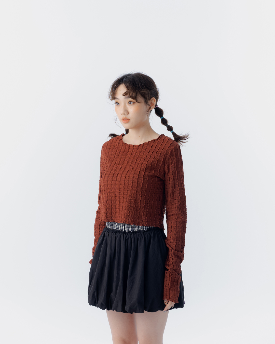 ウェーブリブフリルトップス 3色展開