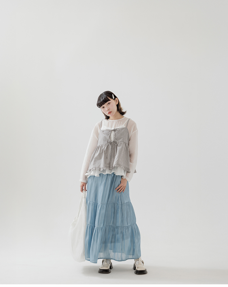 キャミ付きフレア切り替えブラウス