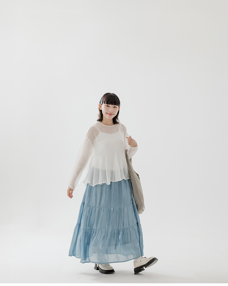 キャミ付きフレア切り替えブラウス