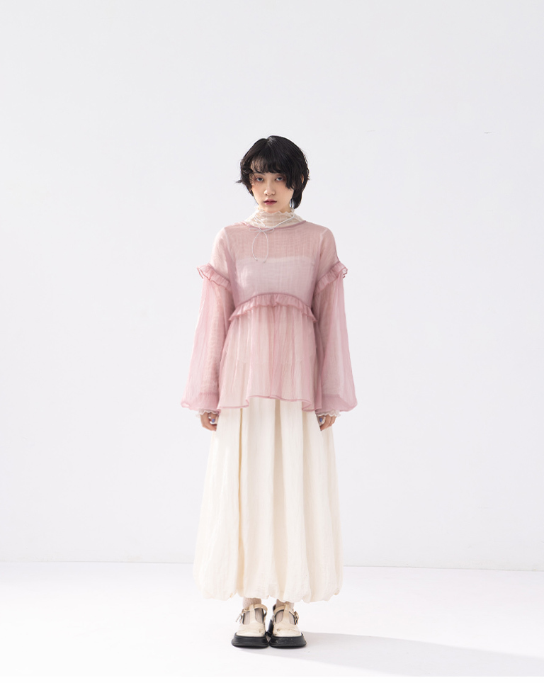 フリルシアーブラウス 2色展開