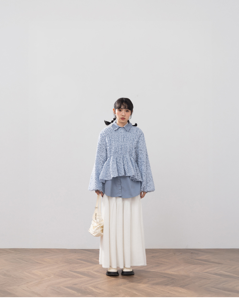 フェザージャカード透かしトップス 3色展開