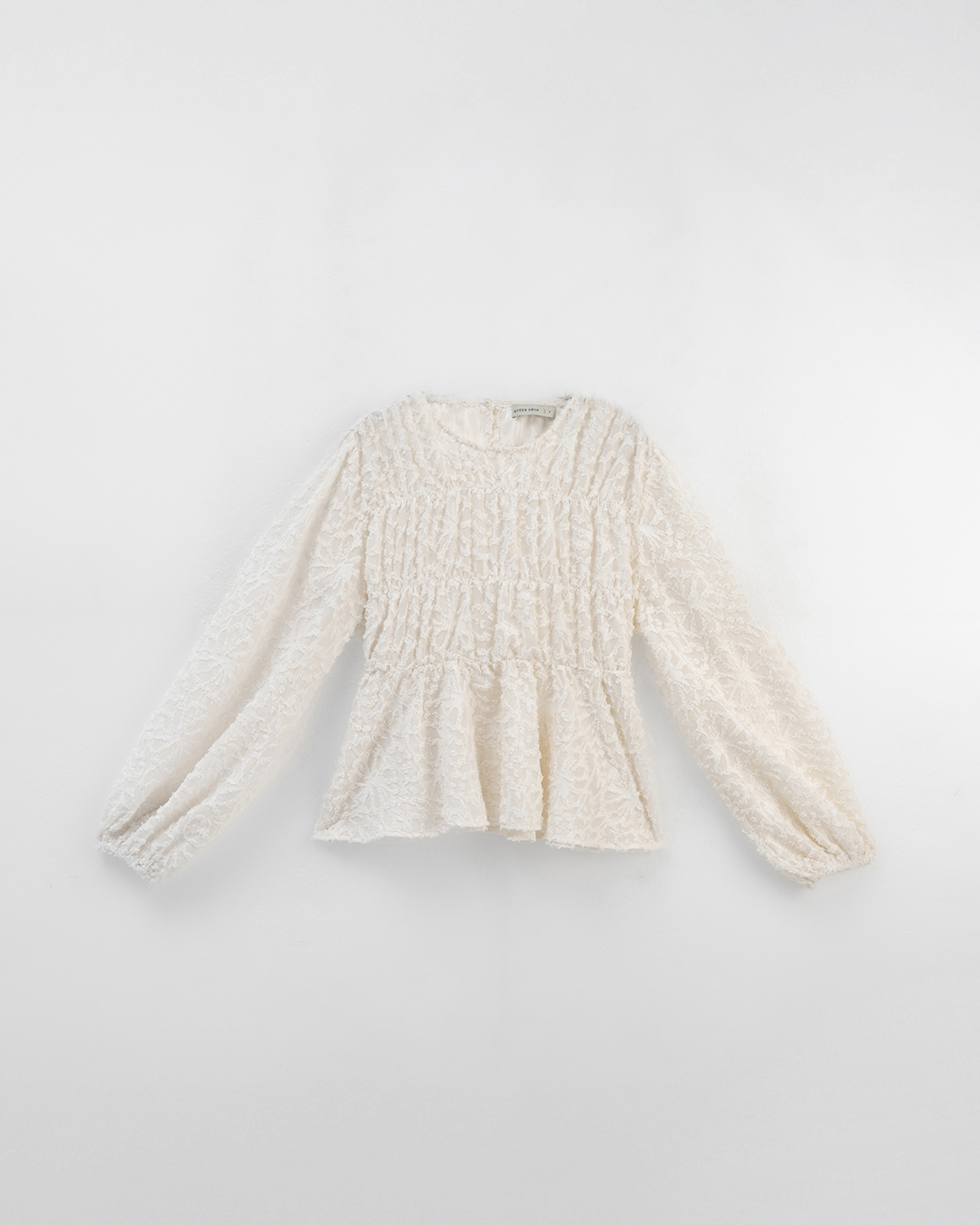 フェザージャカード透かしトップス 3色展開