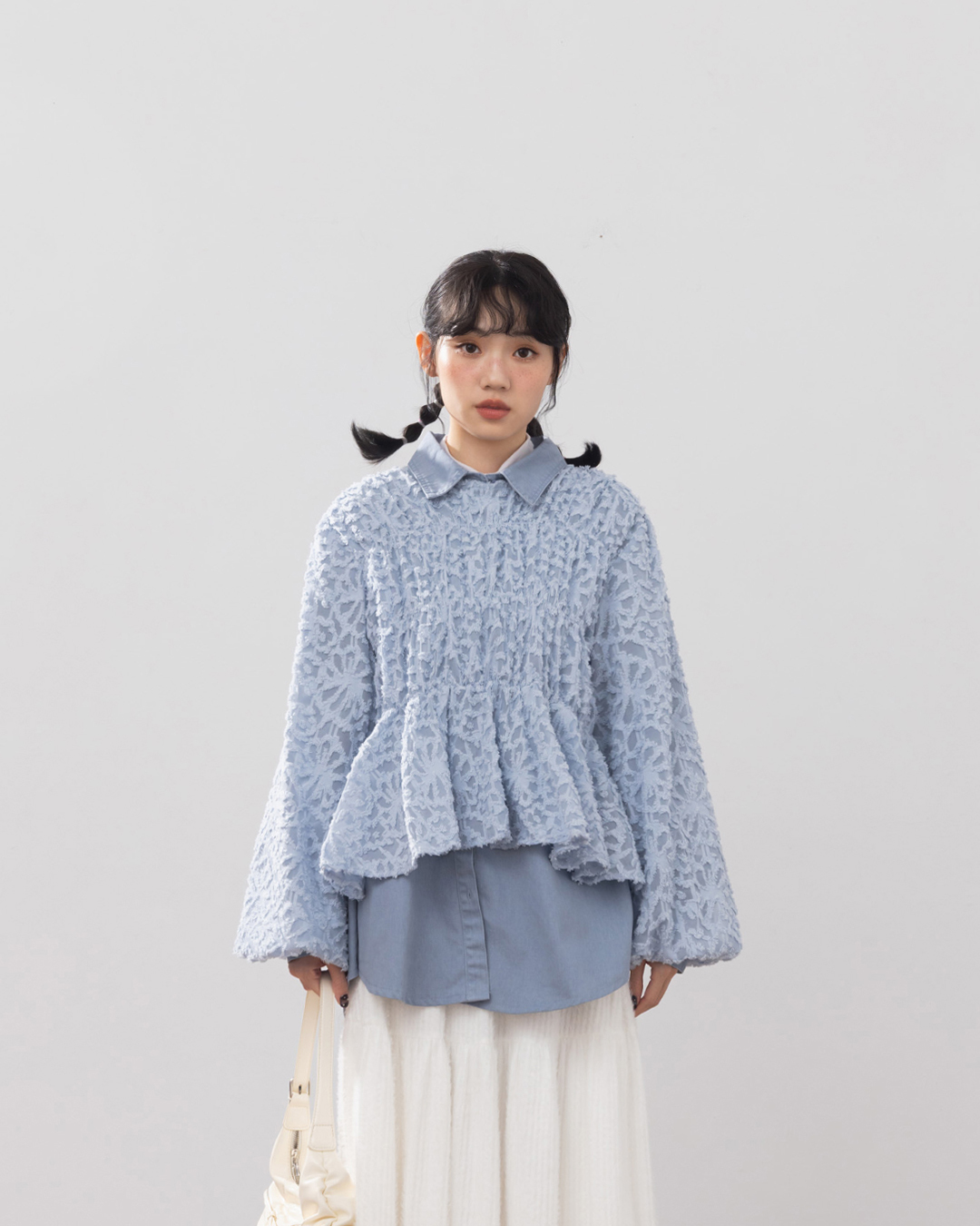 フェザージャカード透かしトップス 3色展開