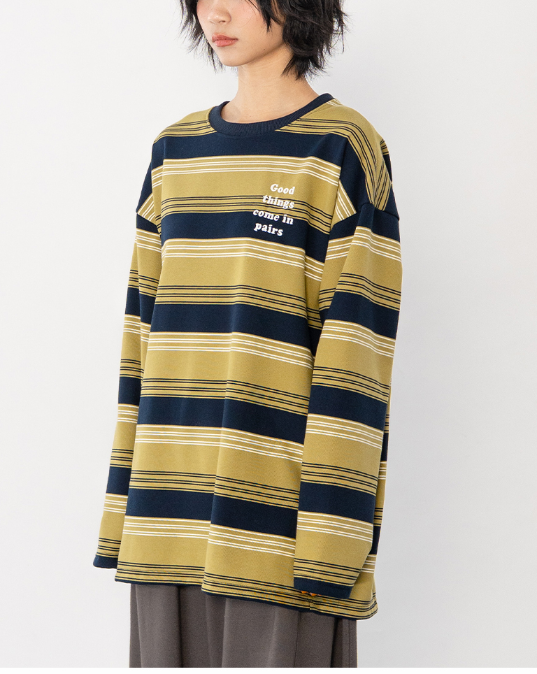 ロゴ刺繍ボーダートップス 2色展開